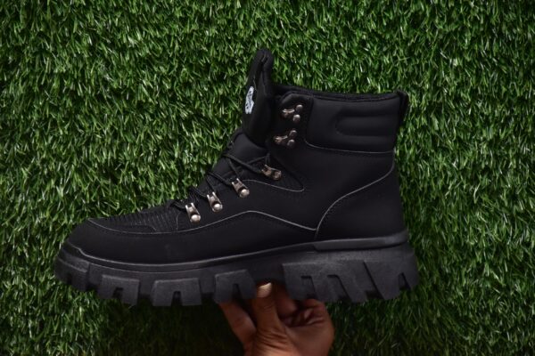 Imported premium boot black