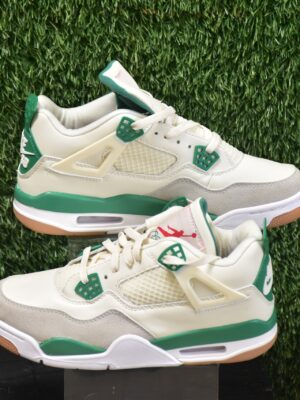 Retro 4 SB Pine Green